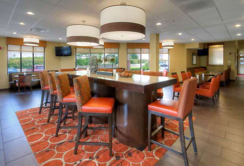 Отель Hampton Inn Salt Lake City/layton