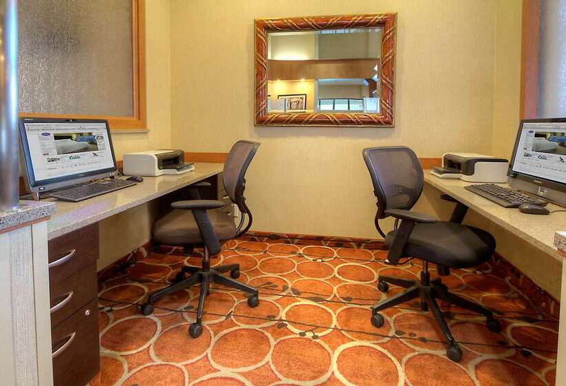 Отель Hampton Inn Salt Lake City/layton