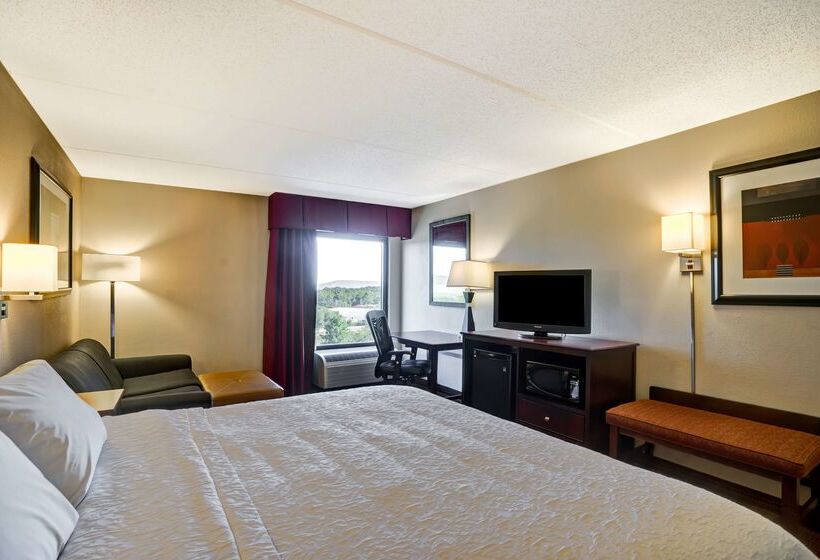 هتل Hampton Inn Scranton At Montage Mountain