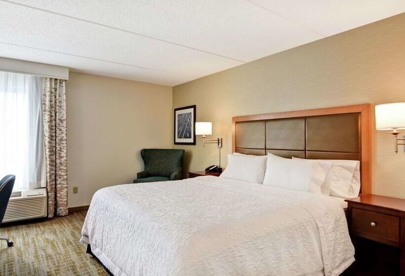 هتل Hampton Inn Scranton At Montage Mountain