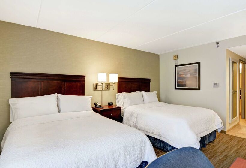 هتل Hampton Inn Scranton At Montage Mountain