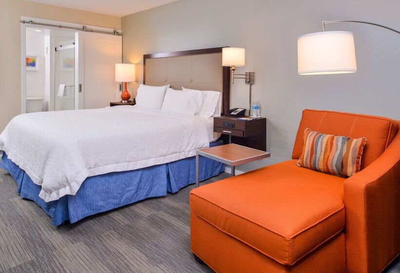 Отель Hampton Inn Seattle Airport