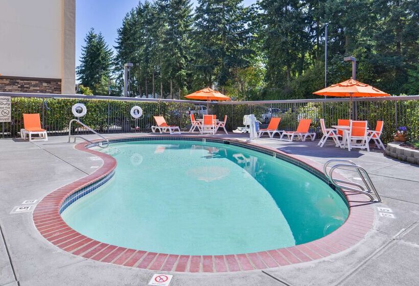 Отель Hampton Inn Seattle Airport