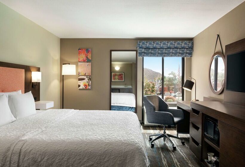 هتل Hampton Inn Sedona