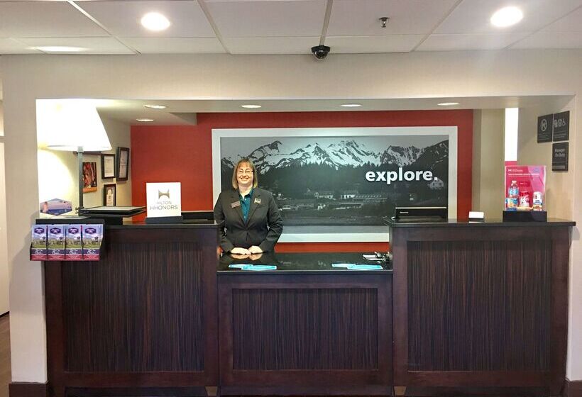 هتل Hampton Inn Sevierville