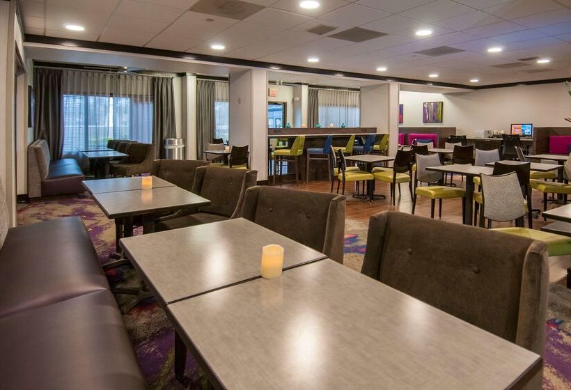 هتل Hampton Inn By Hilton Shreveport/bossier City