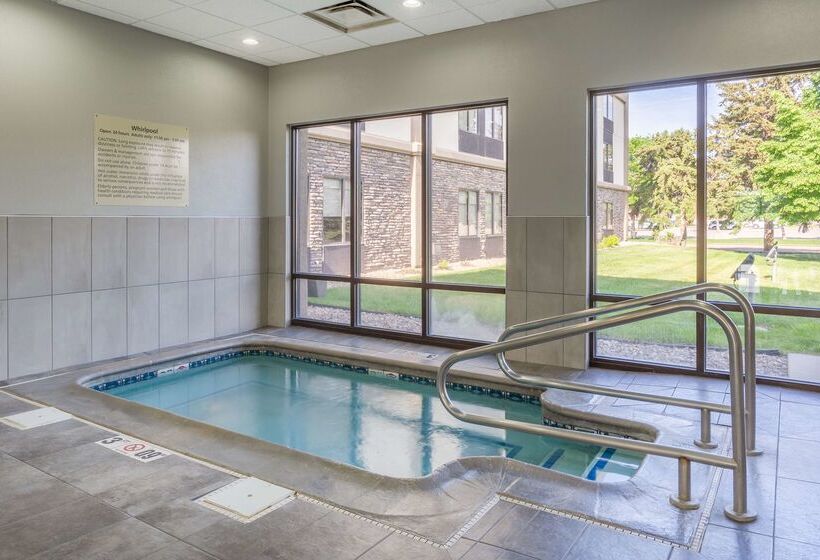 בית מלון כפרי Hampton Inn Sioux Falls