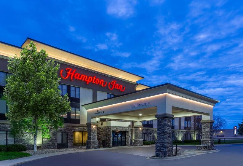 בית מלון כפרי Hampton Inn Sioux Falls
