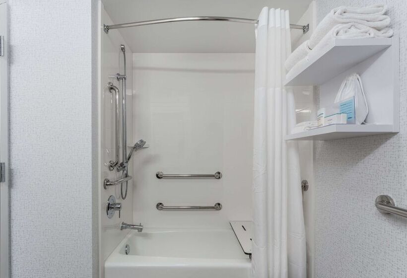 בית מלון כפרי Hampton Inn Sioux Falls