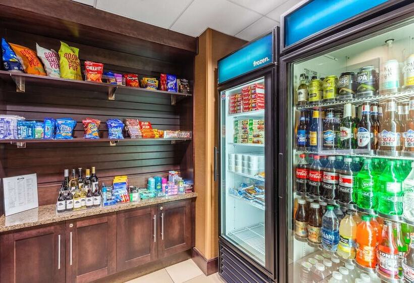 בית מלון כפרי Hampton Inn Sioux Falls