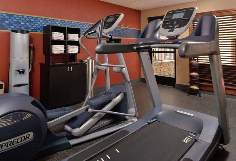 فندق Hampton Inn South Hill