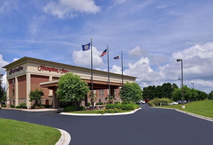 فندق Hampton Inn South Hill