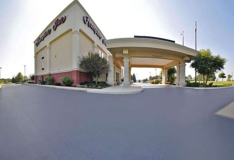 فندق Hampton Inn South Hill