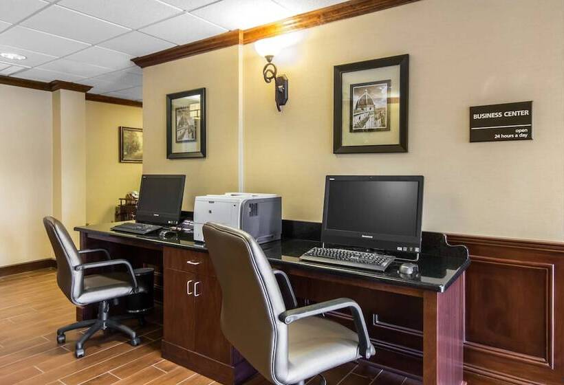 فندق Hampton Inn South Hill