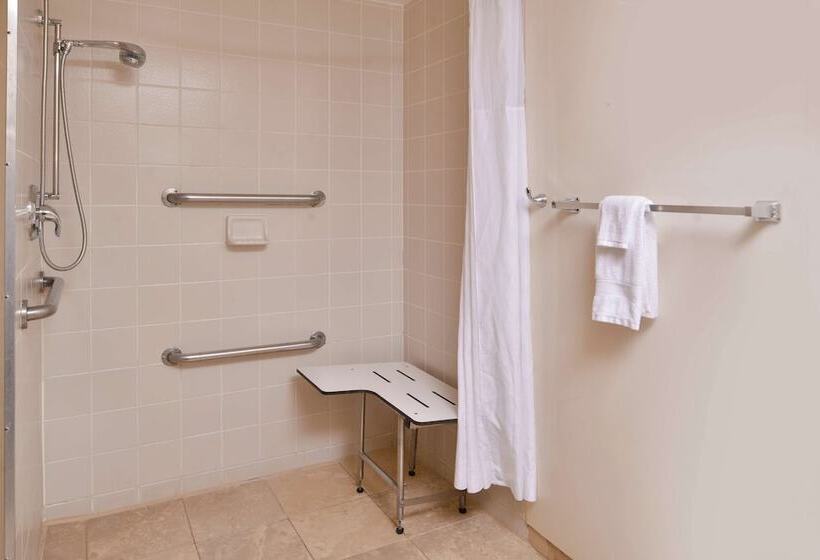 فندق Hampton Inn South Hill