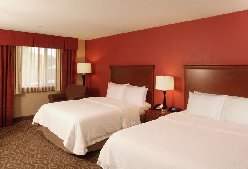 Отель Hampton Inn Spokane