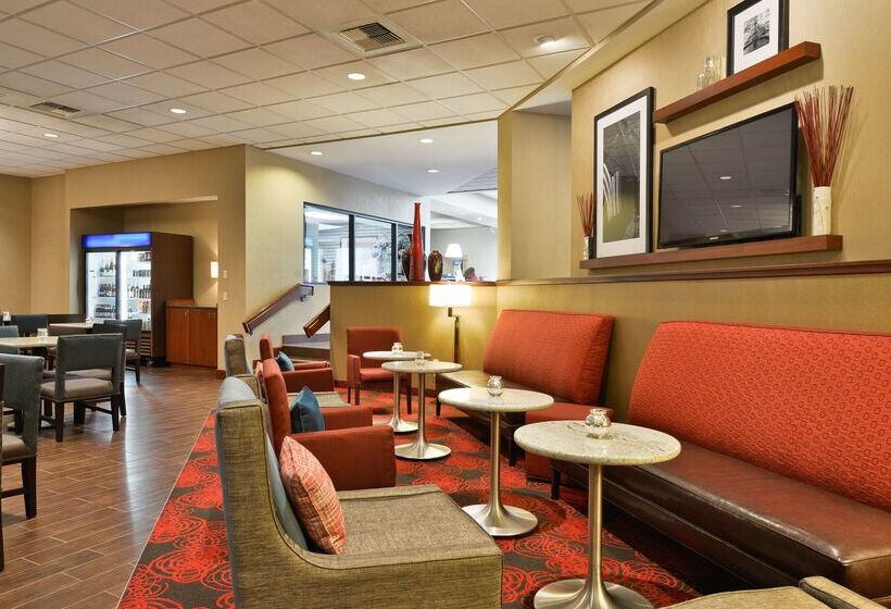 Отель Hampton Inn Spokane