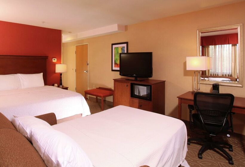 Отель Hampton Inn Spokane