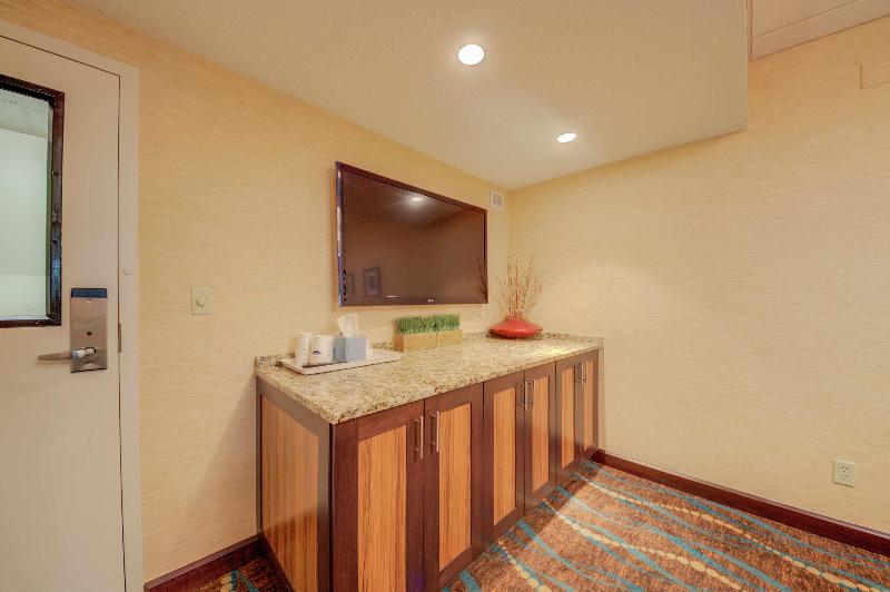 فندق Hampton Inn St. Charles St. Peters