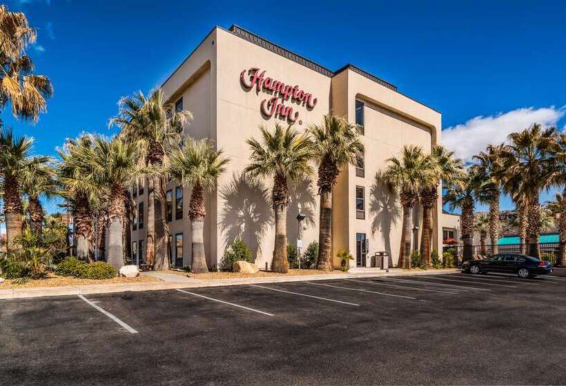 בית מלון כפרי Hampton Inn St. George