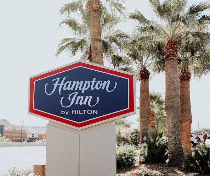 בית מלון כפרי Hampton Inn St. George