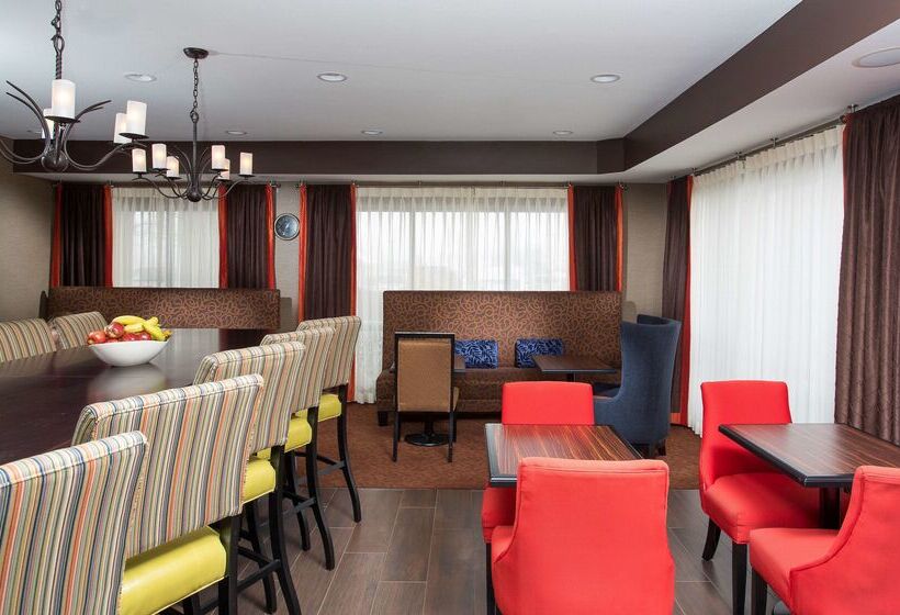 فندق Hampton Inn St Joseph