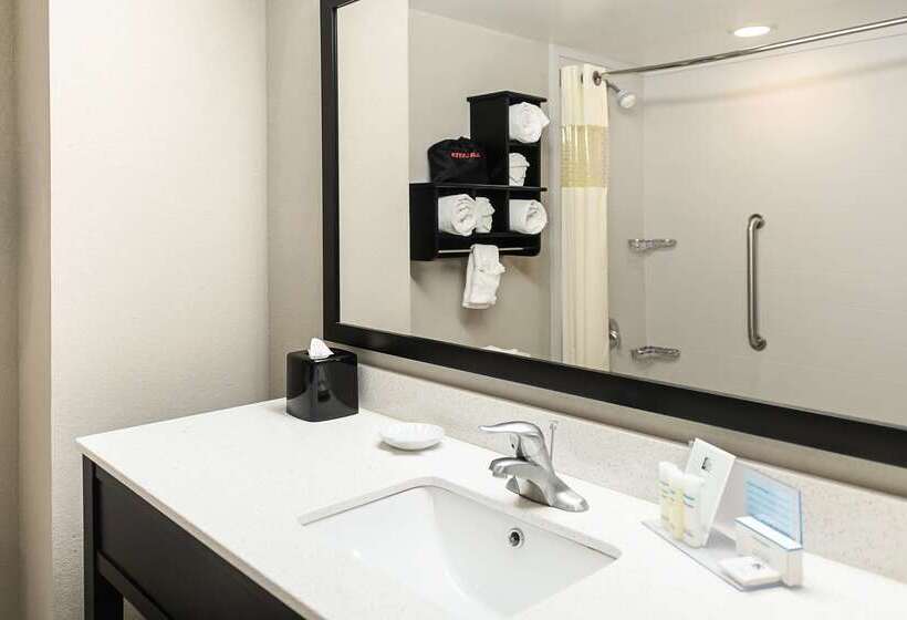 Отель Hampton Inn Stafford/quantico & Conference Center