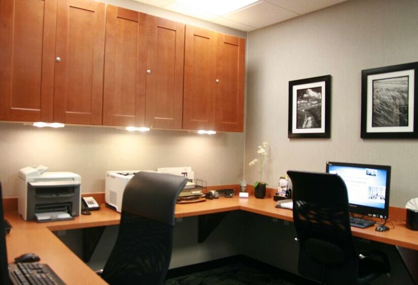 فندق Hampton Inn Stafford/quantico & Conference Center