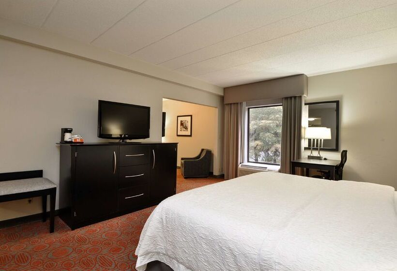 Отель Hampton Inn Stafford/quantico & Conference Center