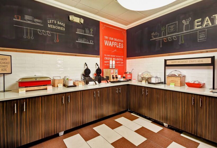 فندق Hampton Inn Starkville