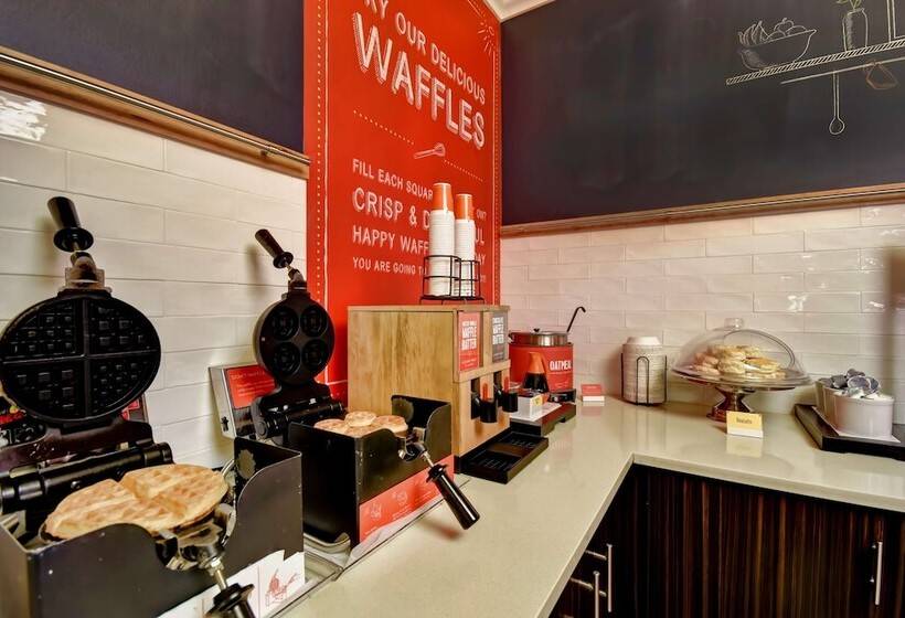 فندق Hampton Inn Starkville