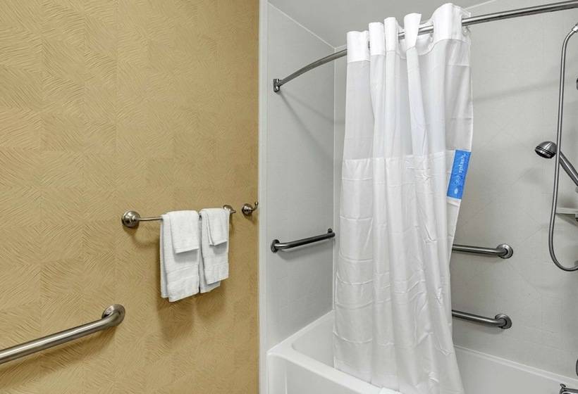 فندق Hampton Inn Starkville