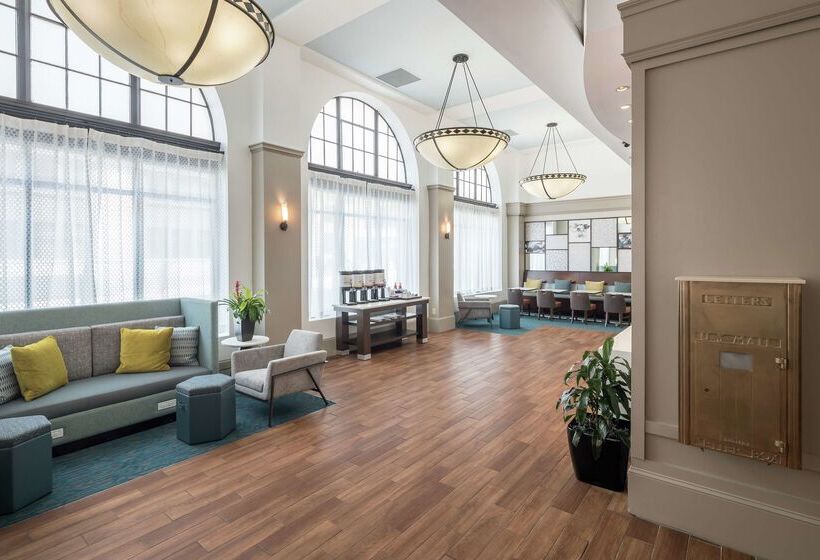 فندق Hampton Inn & Suites Atlantadowntown