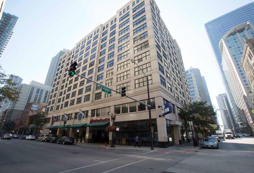 هتل Hampton Inn & Suites Chicagodowntown