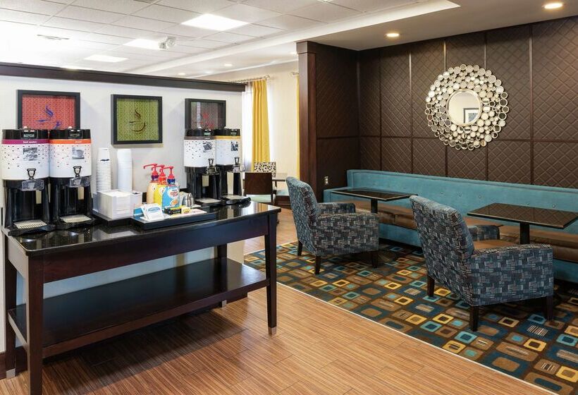 酒店 Hampton Inn & Suites Clevelandairport/middleburg Heights
