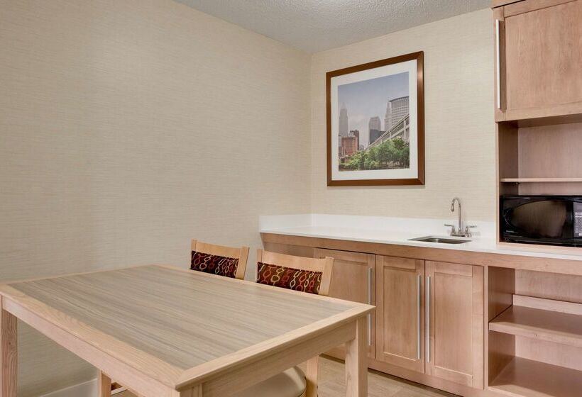 호텔 Hampton Inn & Suites Cleveland/independence