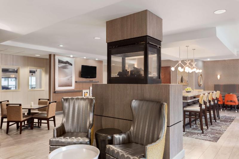 فندق Hampton Inn & Suites Denvercherry Creek