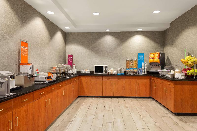 فندق Hampton Inn & Suites Denvercherry Creek