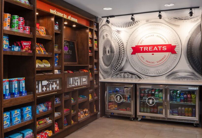 호텔 Hampton Inn & Suites El Pasoairport