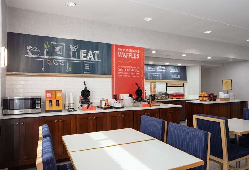 호텔 Hampton Inn & Suites El Pasoairport