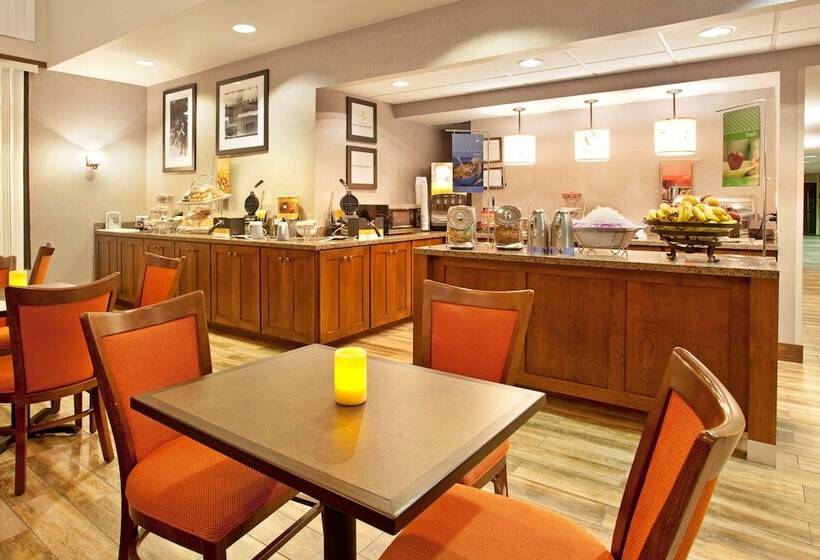 호텔 Hampton Inn & Suites El Pasoairport