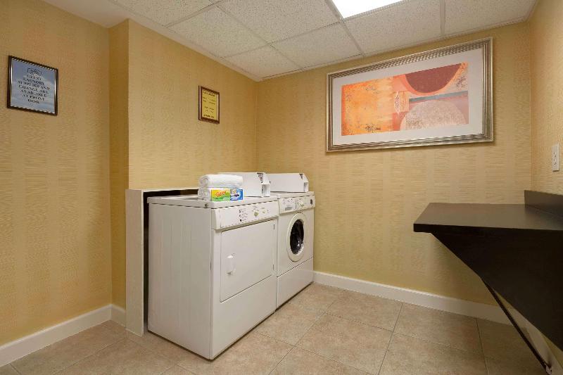 酒店 Hampton Inn & Suites Ft. Lauderdale Arpt/south Cruise Port