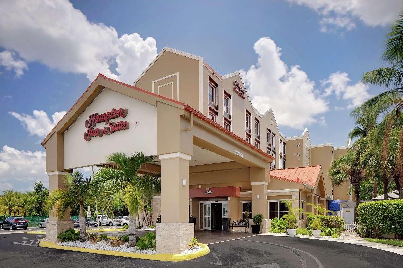 هتل Hampton Inn & Suites Ft. Lauderdale Arpt/south Cruise Port