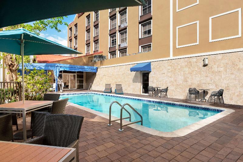 酒店 Hampton Inn & Suites Ft. Lauderdale Arpt/south Cruise Port