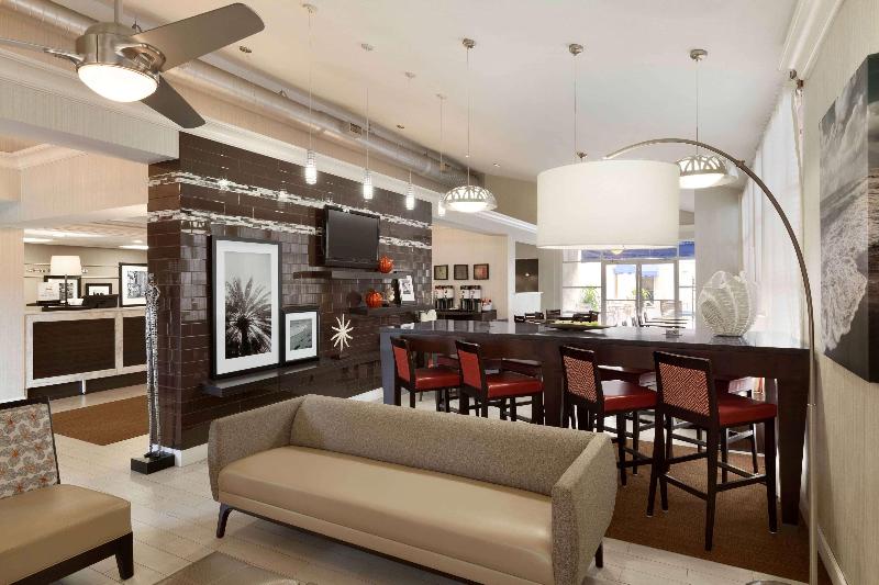 호텔 Hampton Inn & Suites Ft. Lauderdale Arpt/south Cruise Port