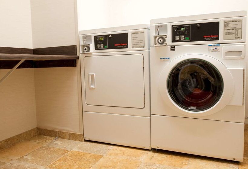 هتل Hampton Inn & Suites Nashvillevanderbiltelliston Place