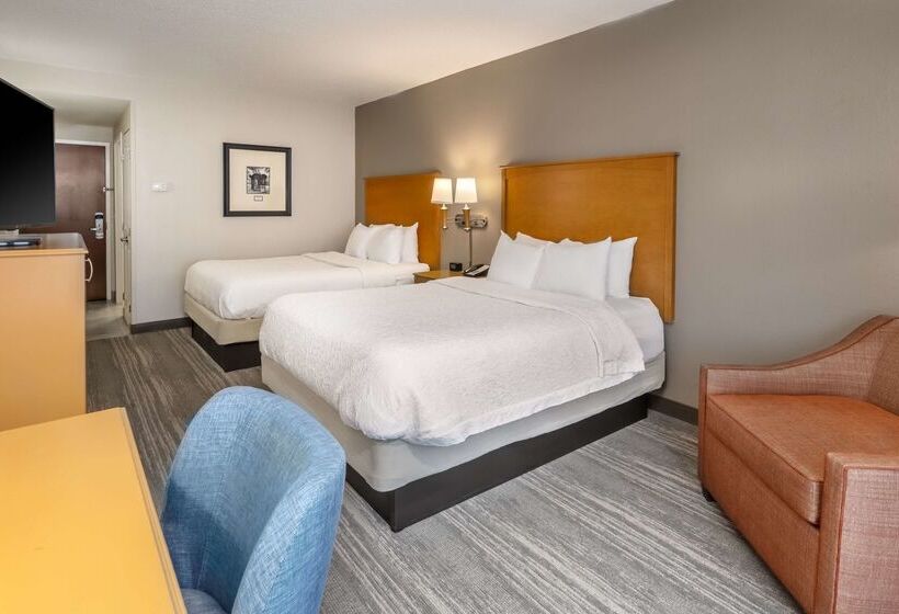 هتل Hampton Inn & Suites Nashvillevanderbiltelliston Place