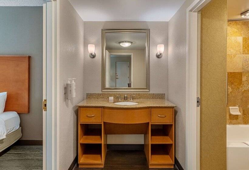 هتل Hampton Inn & Suites Nashvillevanderbiltelliston Place