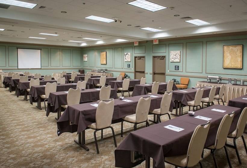 هتل Hampton Inn & Suites New Orleans Elmwood/clearview Pkway, La