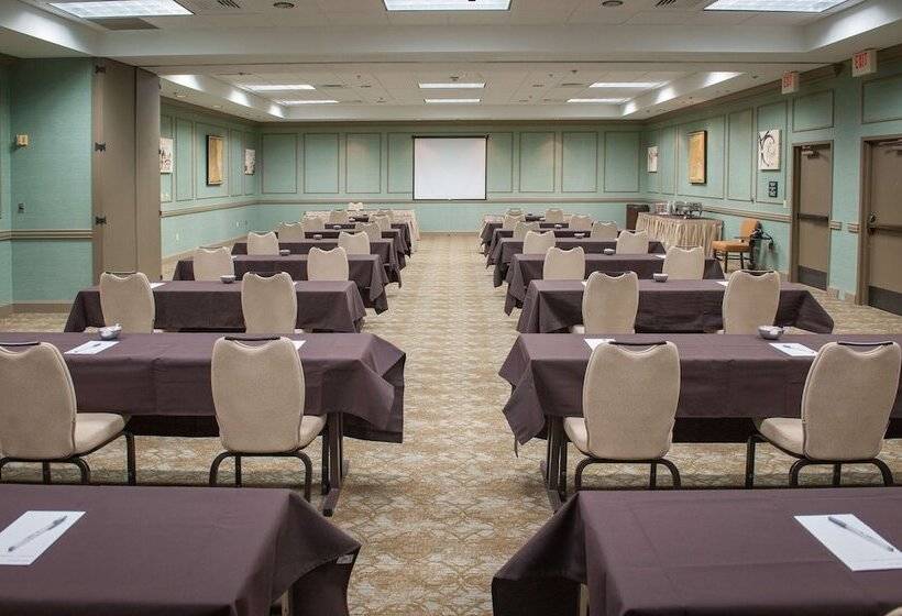 هتل Hampton Inn & Suites New Orleans Elmwood/clearview Pkway, La